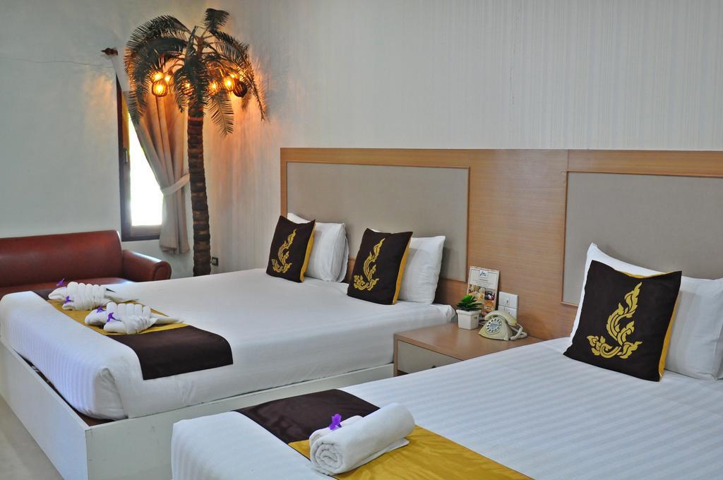111 Resort & Spa Ban Tha Ramat Esterno foto