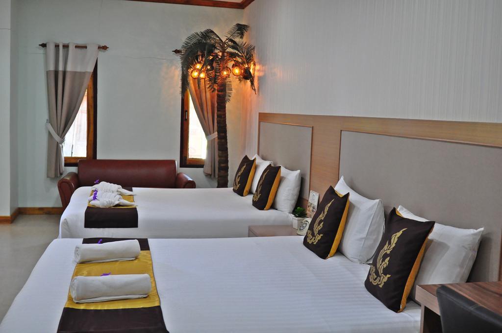 111 Resort & Spa Ban Tha Ramat Esterno foto